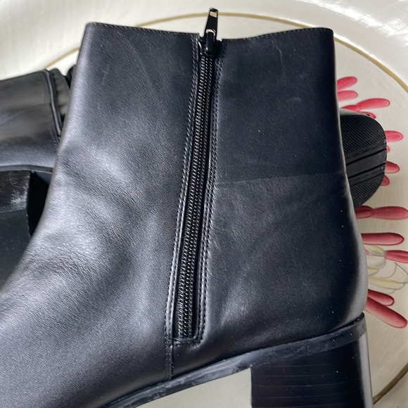 Brand new black, leather booties size 10M by Saint Johns Bay - Picture 10 of 13